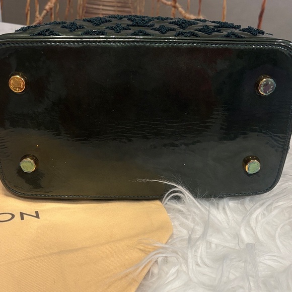 Louis Vuitton Mono Fascination Patent/Lambskin Bag - Picture 9 of 16